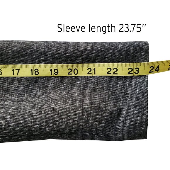 Le Suit Gray 3 Button Front Business Suit Skirt Set Size 4 - Picture 12 of 16